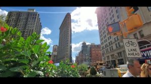 THE FLATIRON BUILDING, MANHATTAN NEW YORK CITY