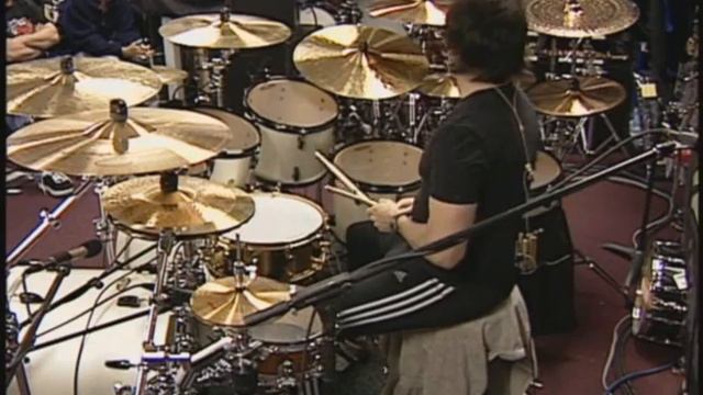 Jimmy Degrasso Drum Clinic 2006 at San Jose Pro Drum (Part 1) смотреть онлайн