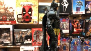 Обзор фигурки Бэтмена — McFarlane Toys Arkham Knight Figure Review