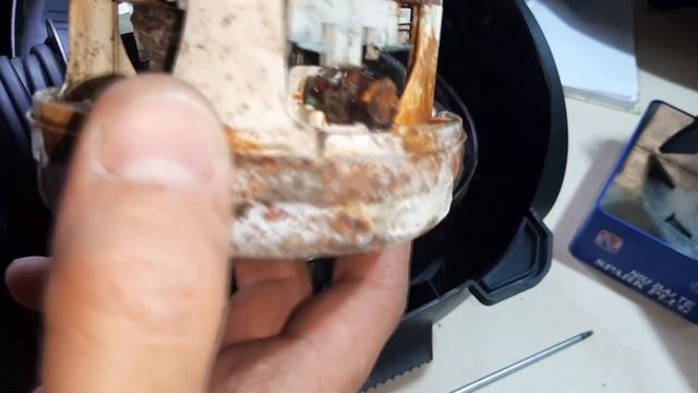 пылесос bosch gs-10 после попадания влаги не включается смотреть онлайн