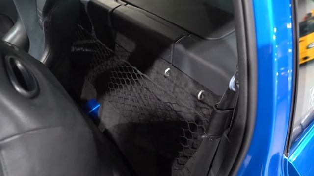 2004 Renault Clio Renaultsport 3.0 V6 255 Phase 2  - Walkaround / Interior / Startup