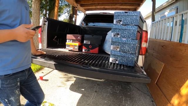 I Can't BELIEVE He Took This Offer! смотреть онлайн