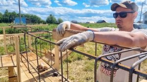 Дом 8 на 12 из бруса в Выльгорте. Ленточный фундамент для дома. Технология изготовления фундамента.