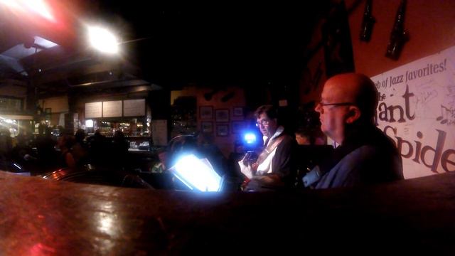 The Giant Garage Spiders at the 25th anniversary of The Bistro. смотреть онлайн