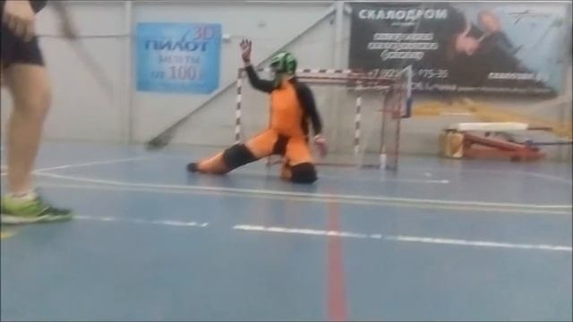 Флорбол Лучшие буллиты на тренировке смотреть онлайн