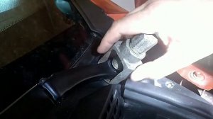 Vesta 21г. Установка сетки в воздухозаборник.