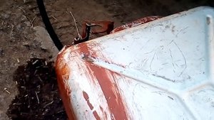 Как слить бензин с любой машины своими руками ?