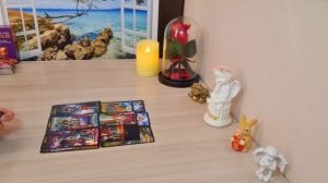 Узнаем ☎️  ЛЮБИТ ли ОН ? ТЕБЯ ?❓️или ИГРАЕТ❓️? #Таролог Надежда