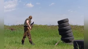 Отработка навыков тактической стрельбы с простой пневматической винтовкой !!! А почему бы и нет ???