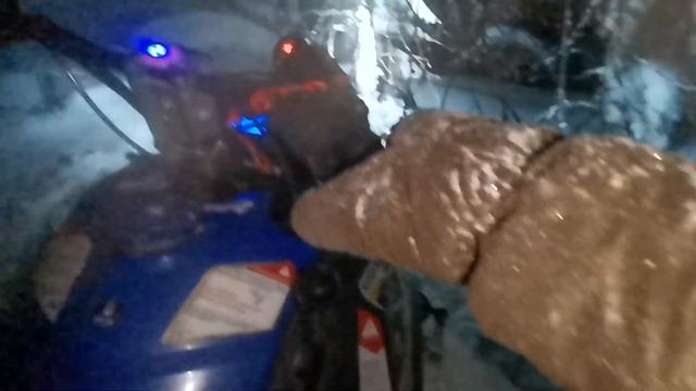 Стелс Капитан лонг ездит по скалам смотреть онлайн