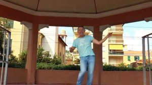 Кавер на песню Владимира Преснякова "Всё нормально у хулигана"