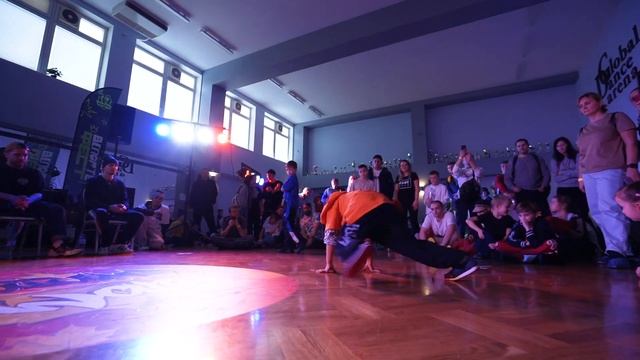 ЭИР vs ДАНИИЛ vs ЕГЕРЬ | TOP 8 | ДЕТИ ДО 2 Х ЛЕТ ОБУЧЕНИЯ | AUTUMN WARS смотреть онлайн