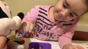 Milka, Egg`n Spoon/ milk cream/ шоколадное яйцо с белой,мягкой начинкой