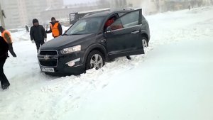 Каптива 2011 и снег