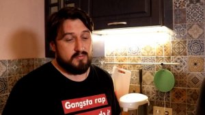 Моем хоккейный шлем в посудомойке