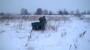 Мотороллер муравей на грунтозацепах.