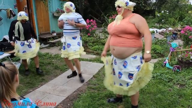 ТанцЮвали бабы...   прикольн