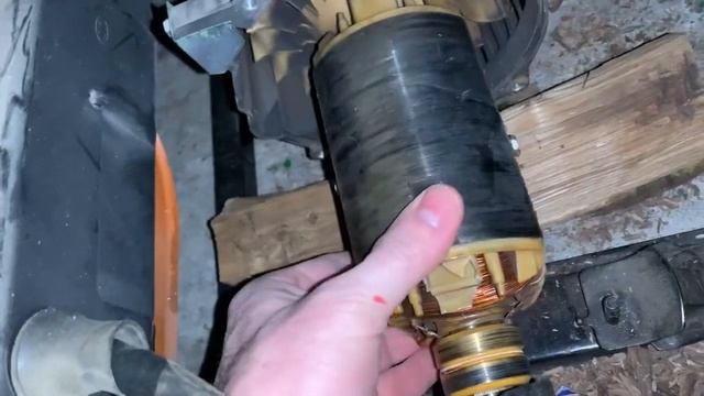 Как снять ротор , якорь с бензогенератора , дедовский способ!!! смотреть онлайн