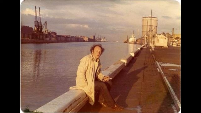 Бродский фото на балконе Бродский фото на балконе