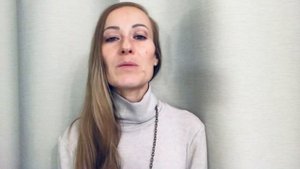 "Режем" бёдра! Как скорректировать объём бёдер с помощью одежды