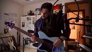 Prova Basso Elettrico scala corta Ibanez TMB30-MGR su brano di The Killers "Mr. Brightside"