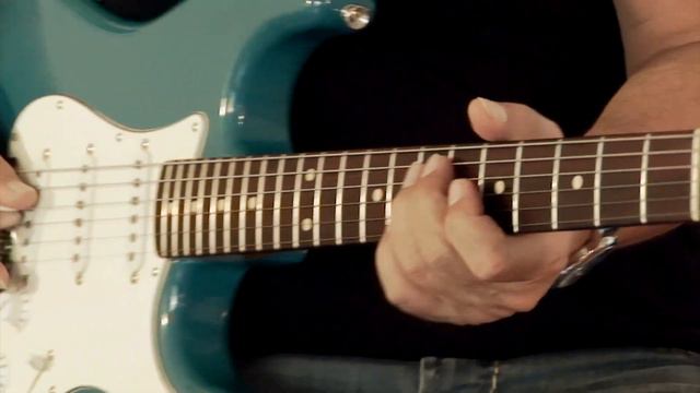 2004 Fender Custom Shop 1962 Stratocaster "California Beach", Part1 смотреть онлайн