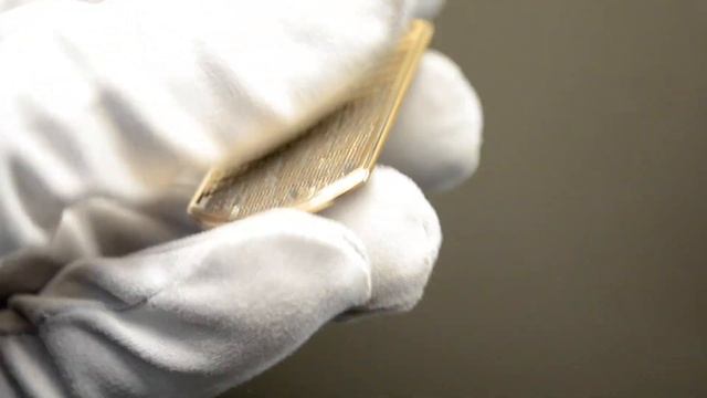 Нательный жетон из красного золота с чернением и молитвой в болезни смотреть онлайн