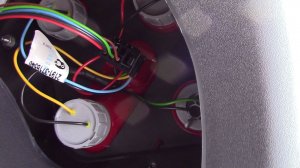 Лада Гранта. Замена ламп задних фонарей.