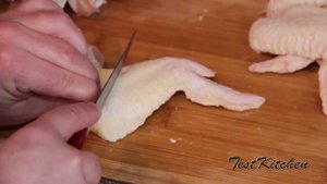 Разделка куриных крылышек для жарки (HOW TO CUT CHICKEN WINGS)