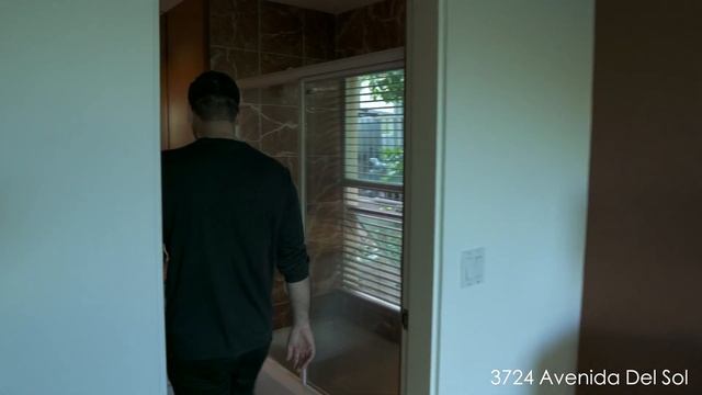 Inside Look Mid Century Modern Home in Studio City смотреть онлайн