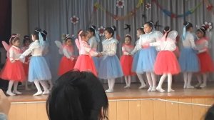 танец бабочек и колокольчиков