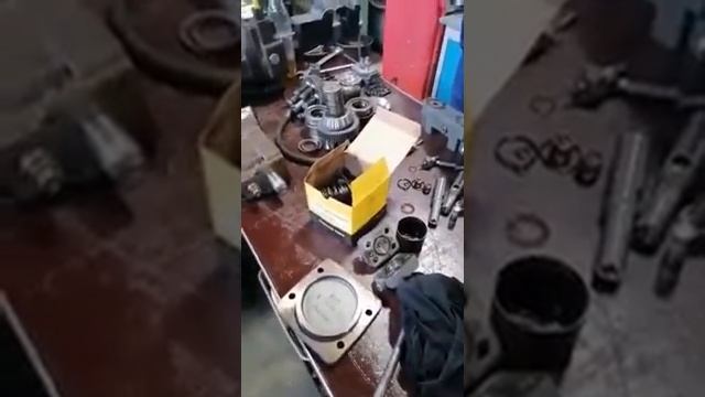 ПО "ЭкспоТех". Проведение дефектовки cдвоенного насоса Brueninghaus Hydromatik смотреть онлайн