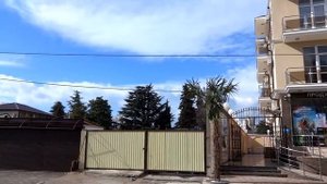 Отель "Золотая империя" на улице Победы в Лазаревском, Сочи. Март 2015. Lazarevskoe SOCHI RUSSIA