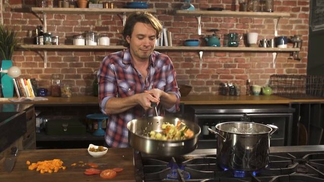 Pasta Primavera | Meatless Monday - Frankie Celenza смотреть онлайн