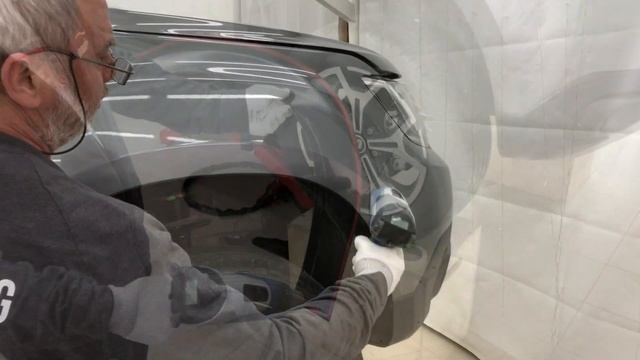 Установка накладок на арки автомобиля Рено Дастер 2 смотреть онлайн