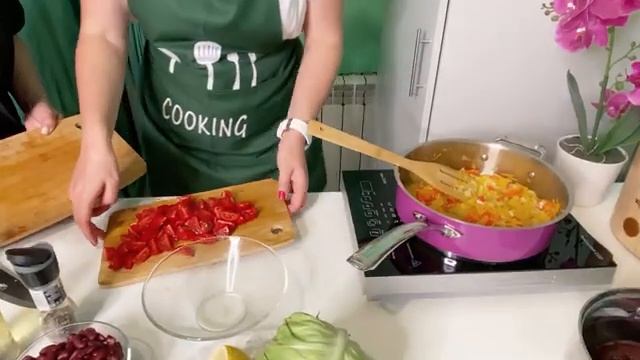 НАСТОЯЩИЙ БОРДОВЫЙ УКРАИНСКИЙ БОРЩ / REAL UKRAINIAN BORSCHT смотреть онлайн