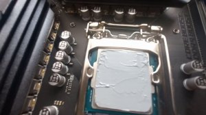 Установка кулера AeroCool Cylon 4  на материнскую плату MSI MAG Z590 Torpedo.