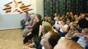 На поленьях смола как слеза