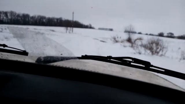 Неудачный дрифтБольшая яма под снегом смотреть онлайн