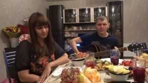 ПЕСНЯ  ПРО ТРЁХ ДЕВУШЕК ПОД ГИТАРУ .  .Ефимов Анатолий