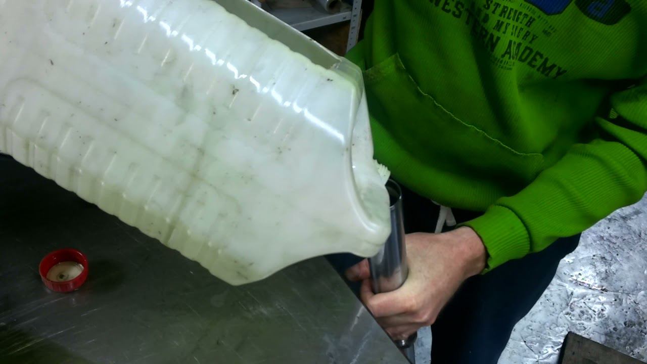 Замена масла в вилке SUZUKI VL800 смотреть онлайн