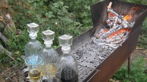 Ромовый дистиллят на барде.