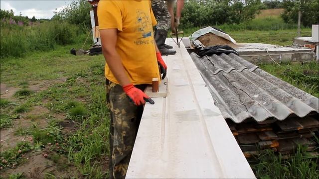 ? Штробление и армирование 1-го ряда газоблока. Строительство дома из газобетона своими руками