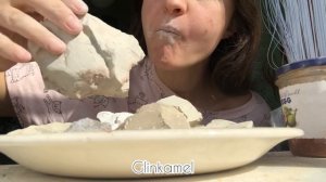 Тарелка вкусняшек. Большой кусок мела