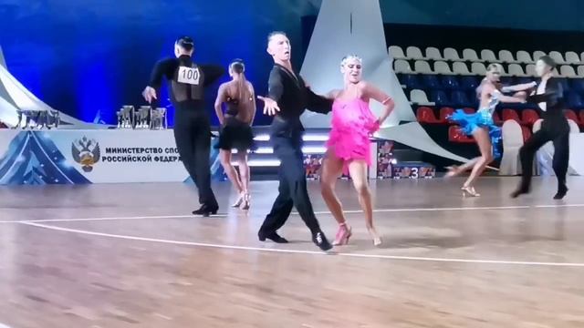 Vsevolod&Nadezhda, Samba