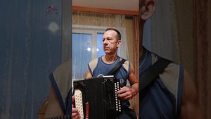 Продаётся гармонь "Тула",4 голосая