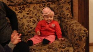 Смешные дети, дети смеются.