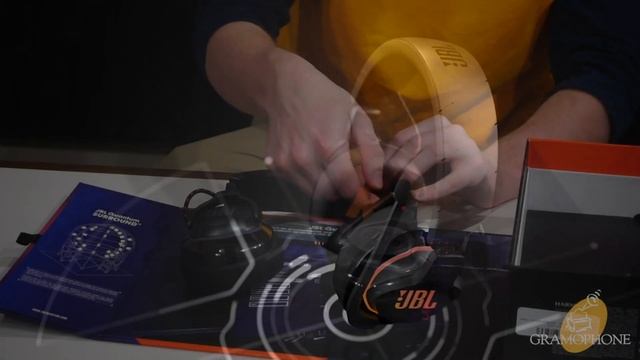 JBL Quantum 800 Wireless Gaming Headset - Unboxing смотреть онлайн