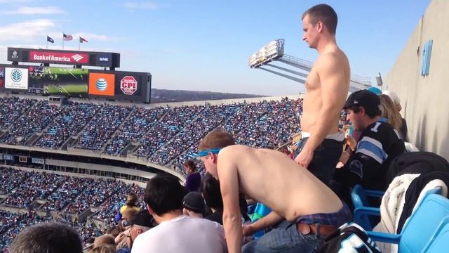 Игра Американский футбол - на одном из матчей смотреть онлайн