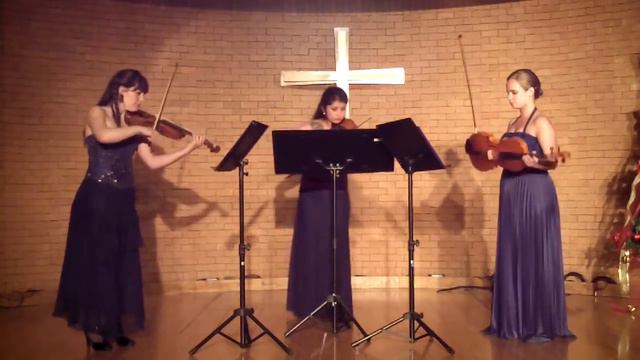 Trio Bellas Artes performs "Les Londres" - Ysaÿe смотреть онлайн